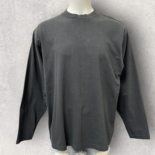 Black YZY Gap L/S