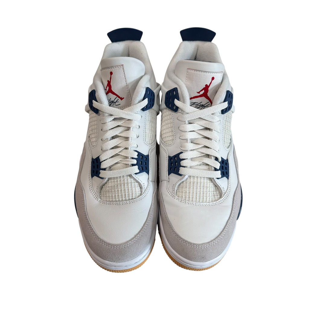 Nike SB x Air Jordan 4 "Navy"