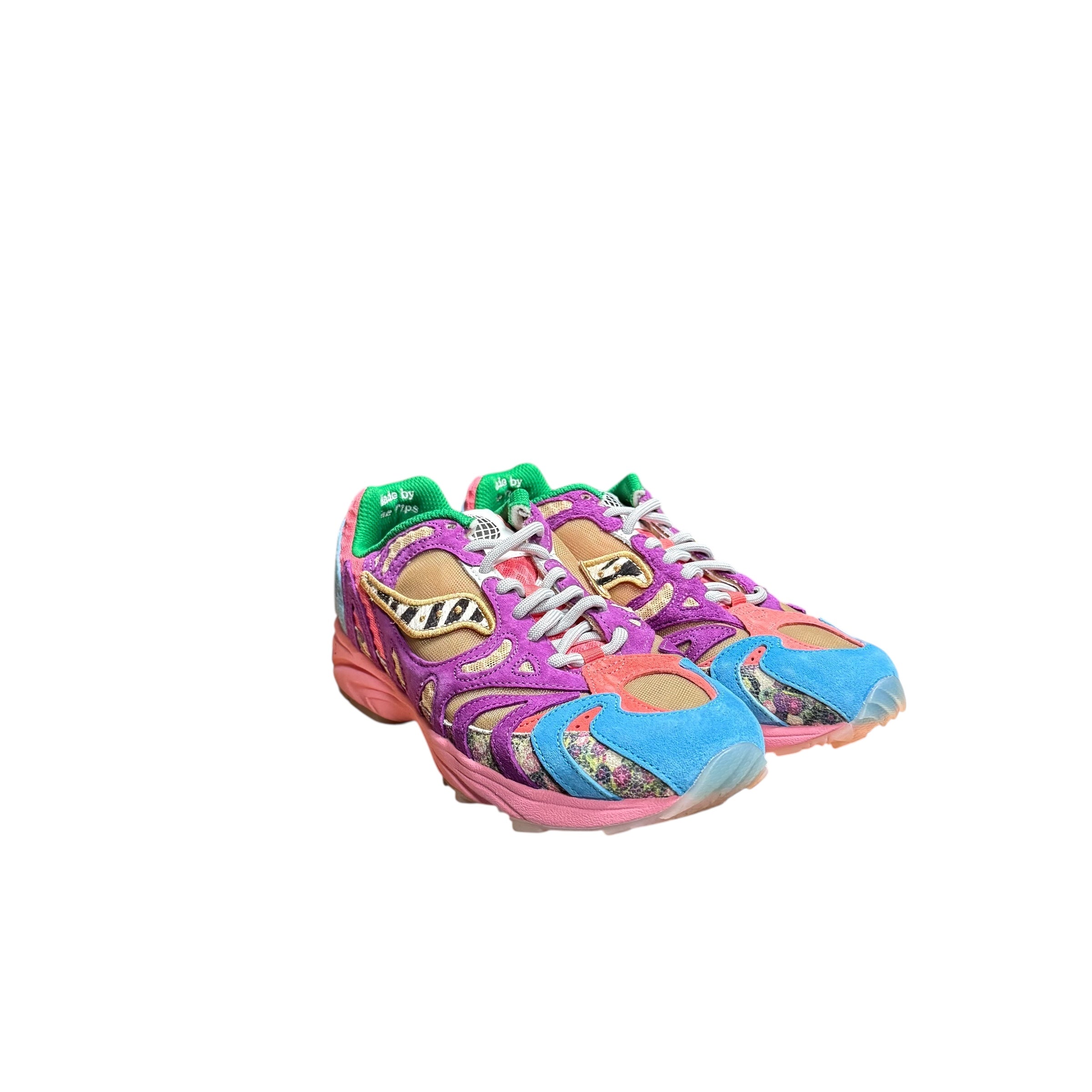 Saucony x Jae Tips Grid Azura 2000 "Remember Who Fronted" Sneakers