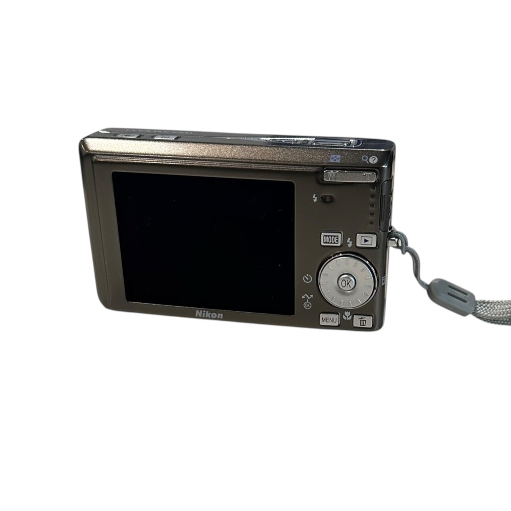 Nikon Coolpix S500 Camera Dark Silver