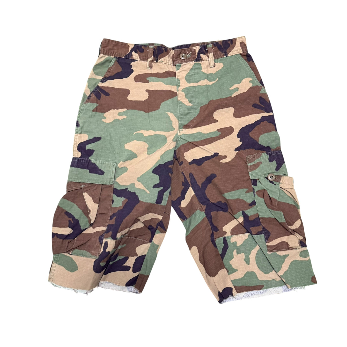 Vintage Camo Shorts (32-34)