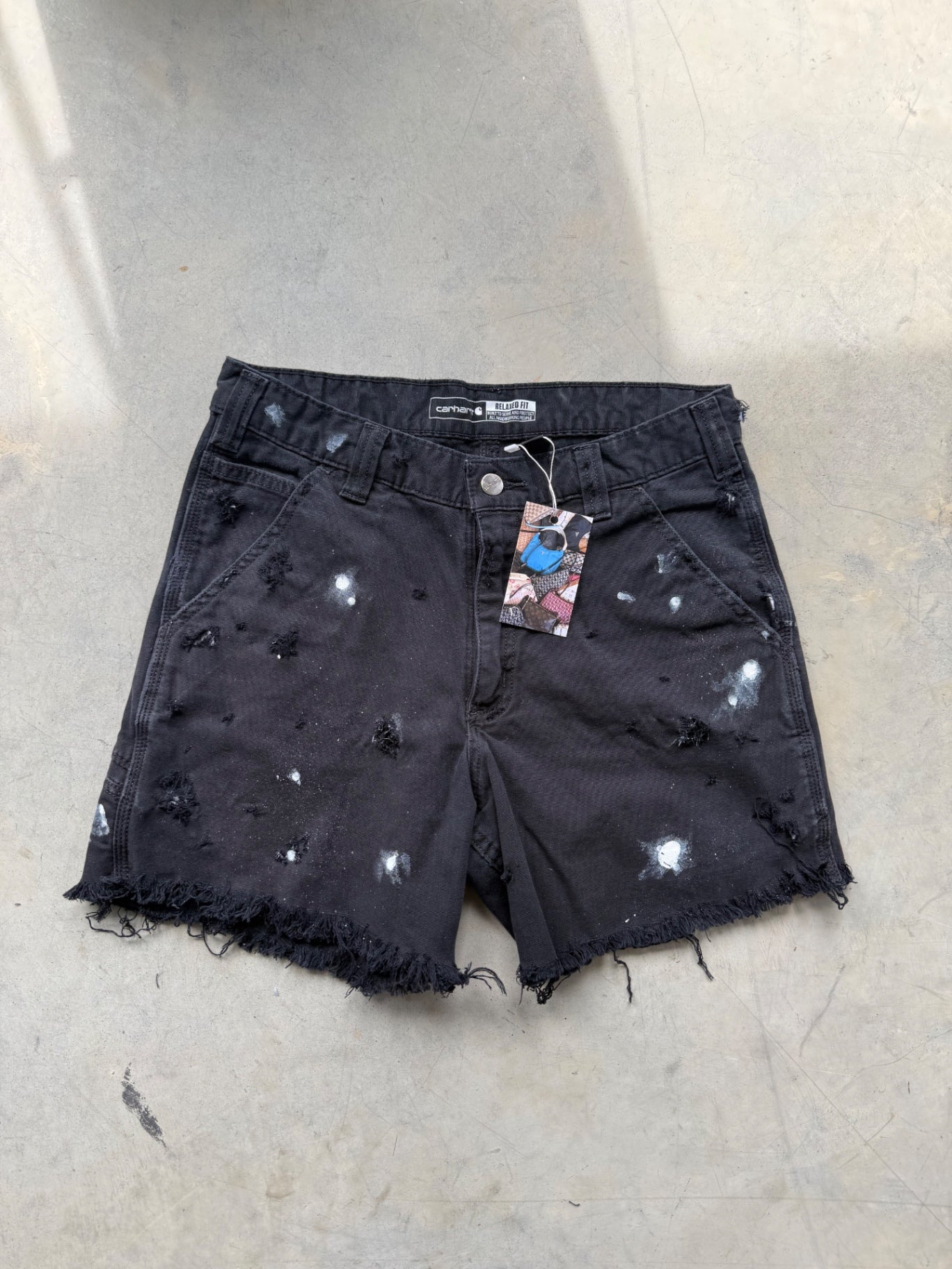 carhartt black distressed shorts 