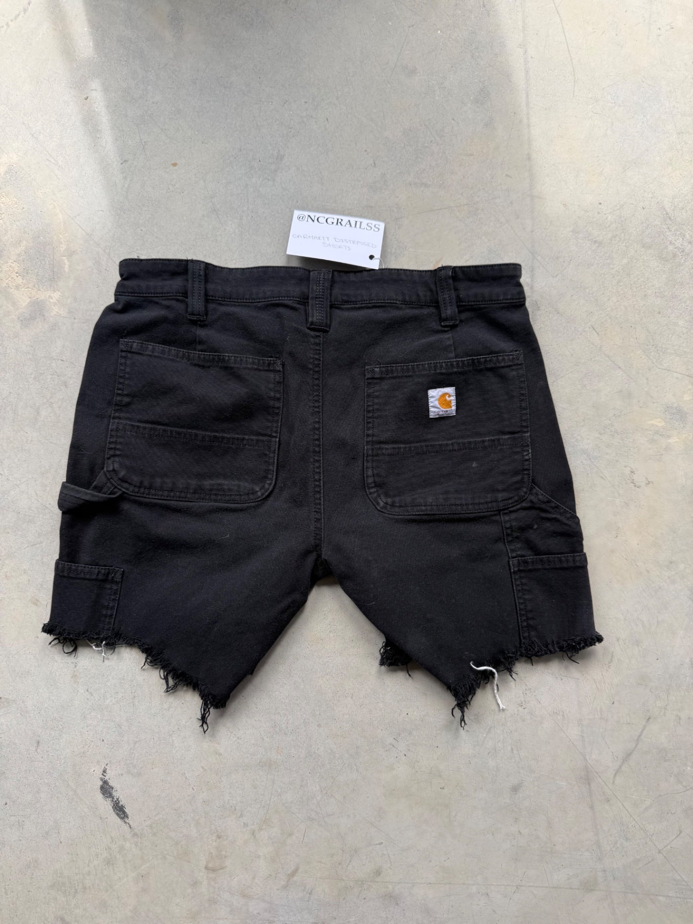 carhartt distressed shorts 