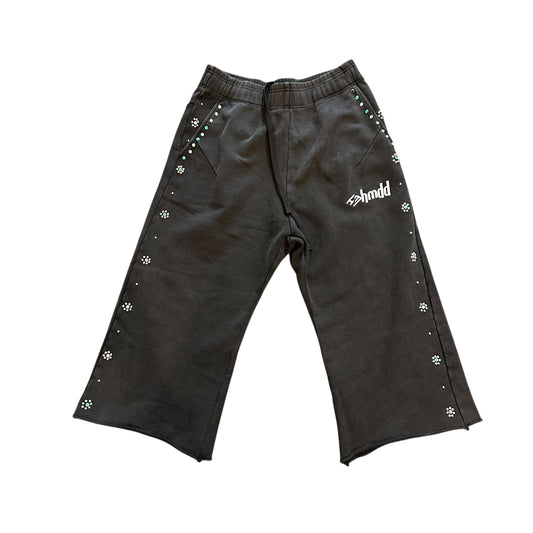 HMDD FLOWER STUDDED 3/4
SHORTS