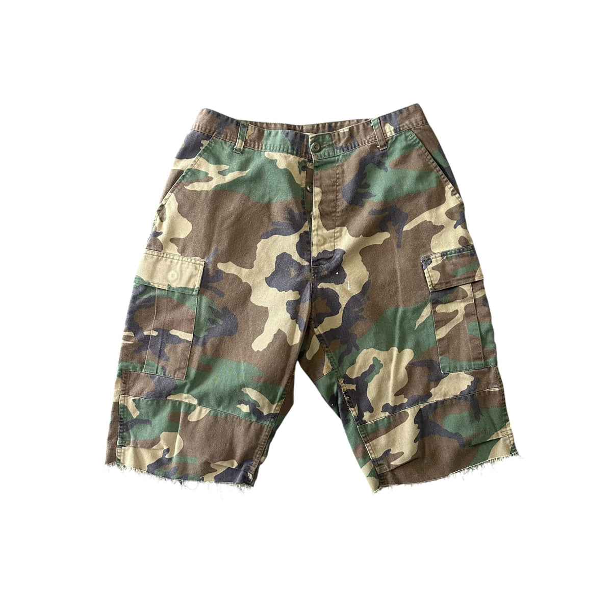 Vintage Camo Shorts (32-34)