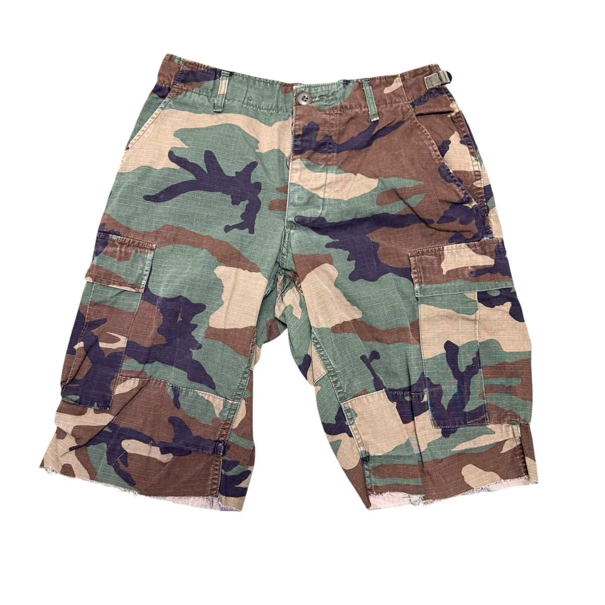 Vintage Camo Shorts (32-34)
