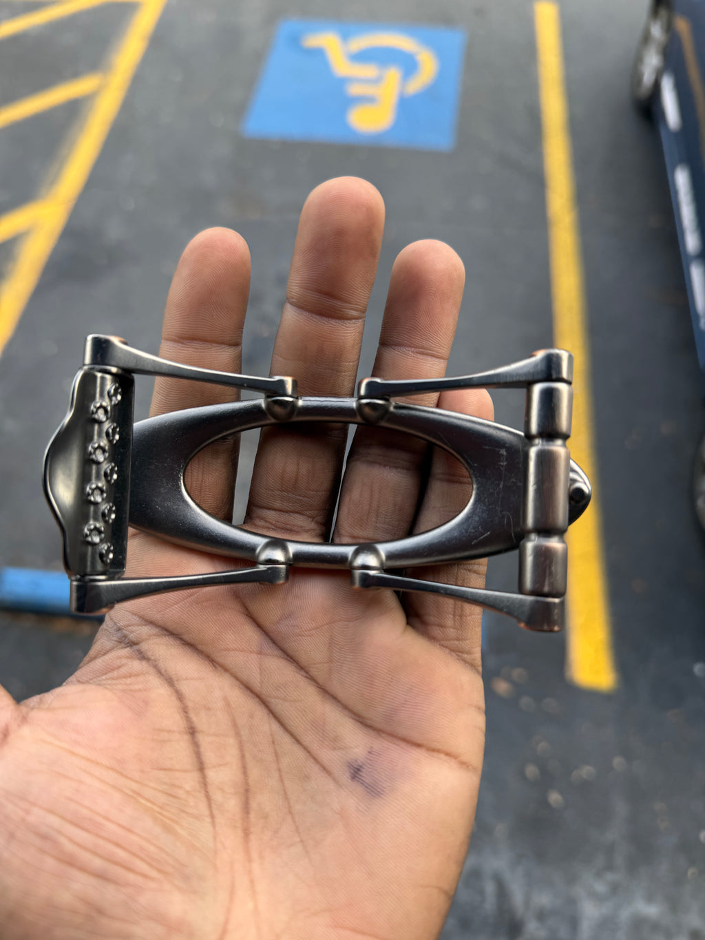 oakley belt buckle
