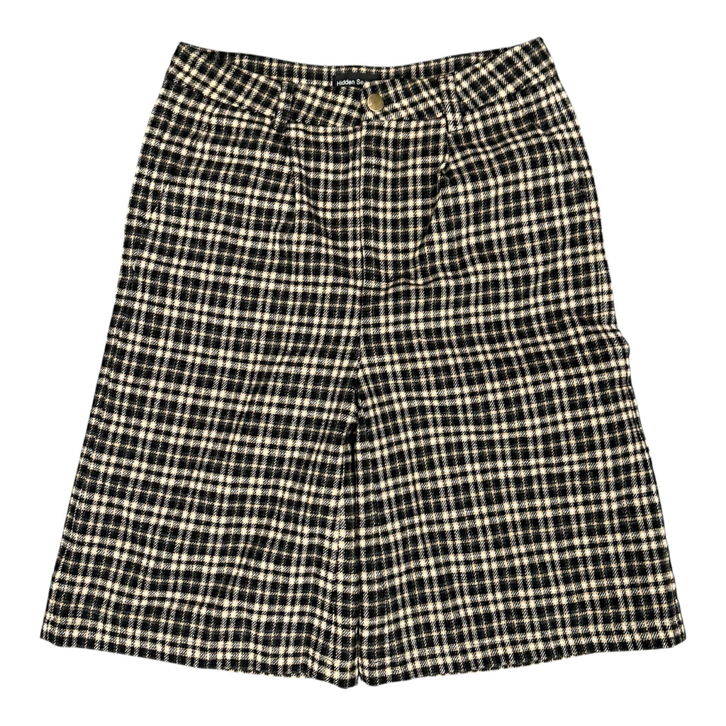 Hidden Season Plaid Shorts