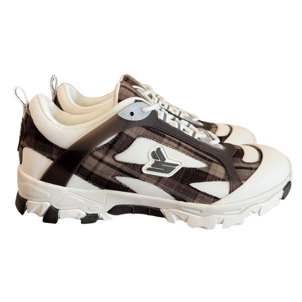 New EE x Sicko Hiking Sneaker White/Brown
