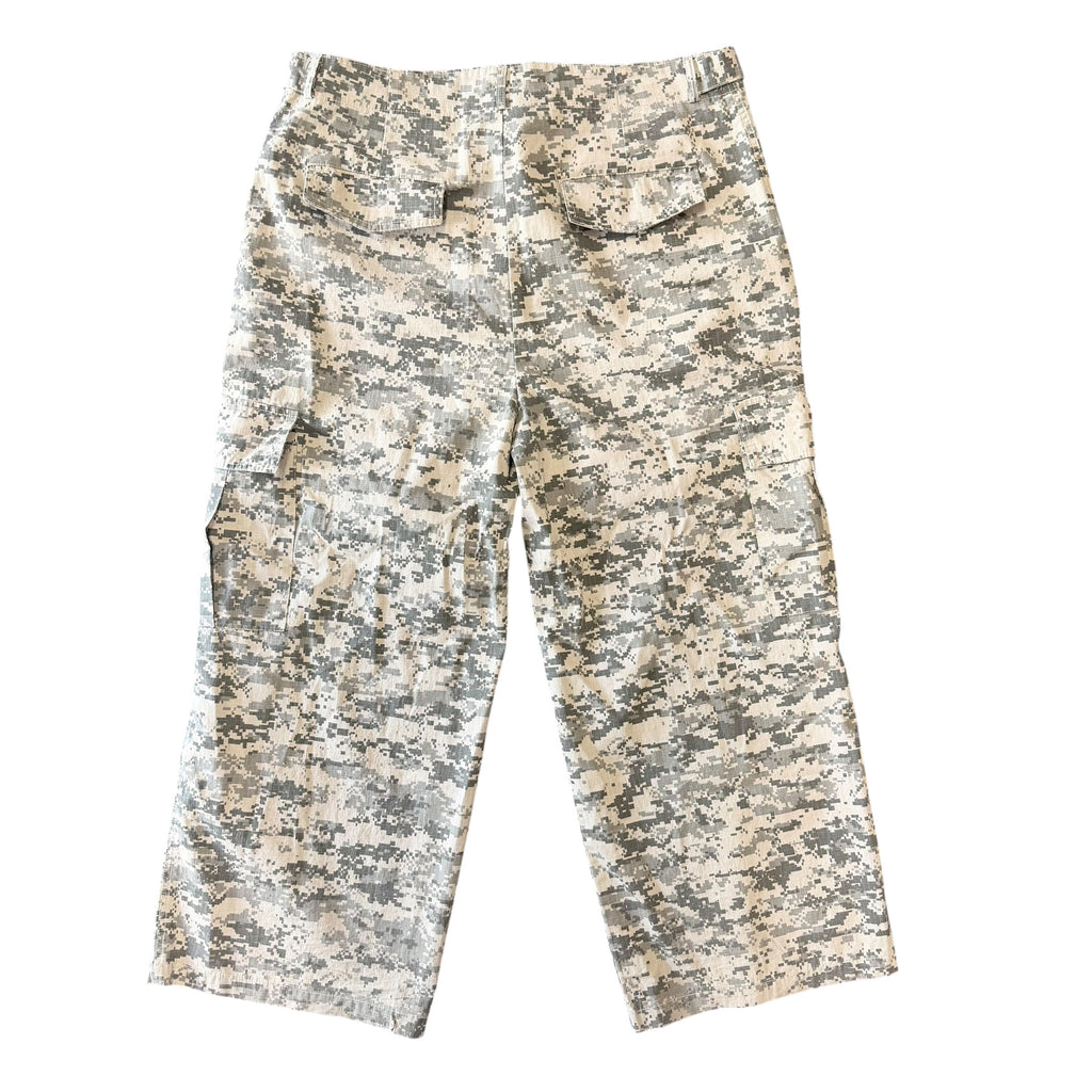 GV Gallery Digital Camo Cargo Pants