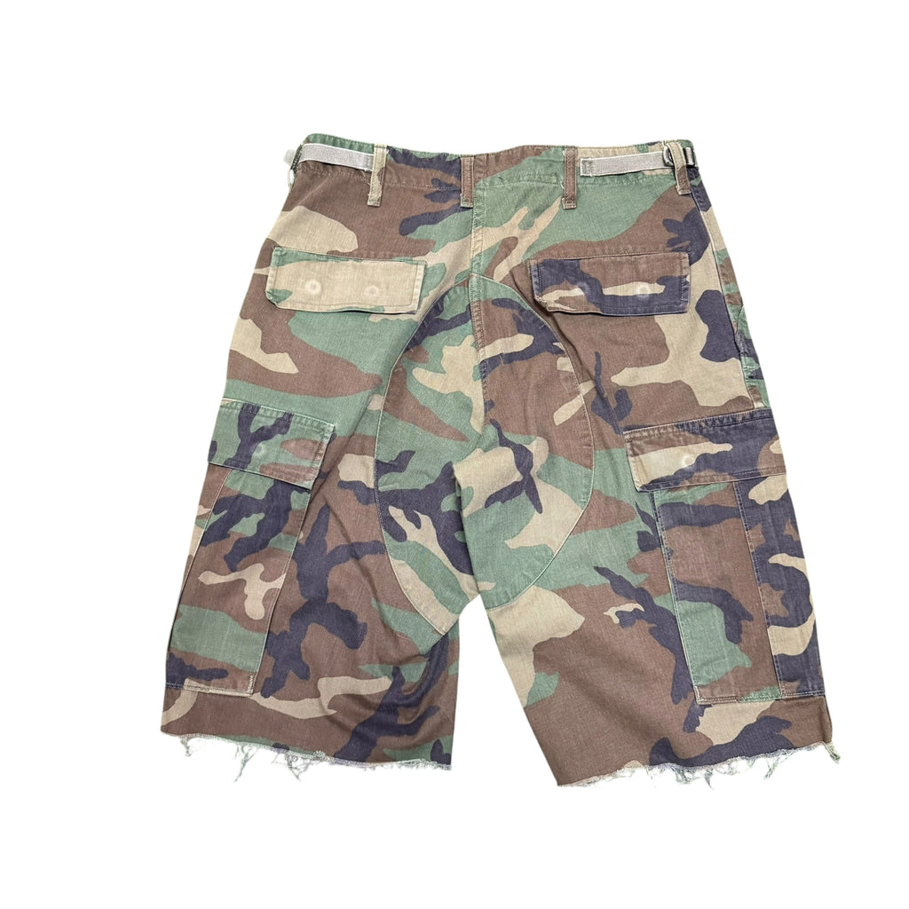 Vintage Camo Shorts (32-34)