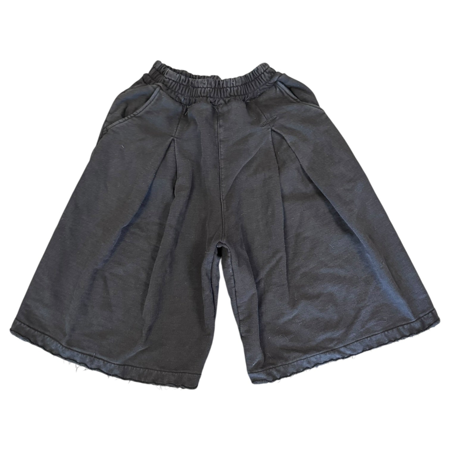 Angolan Wide Leg Black Shorts