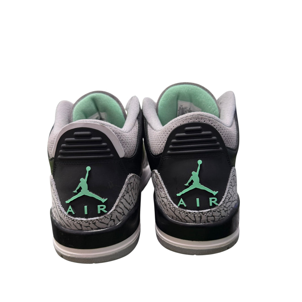 Air Jordan Retro 3 “Green Glow”