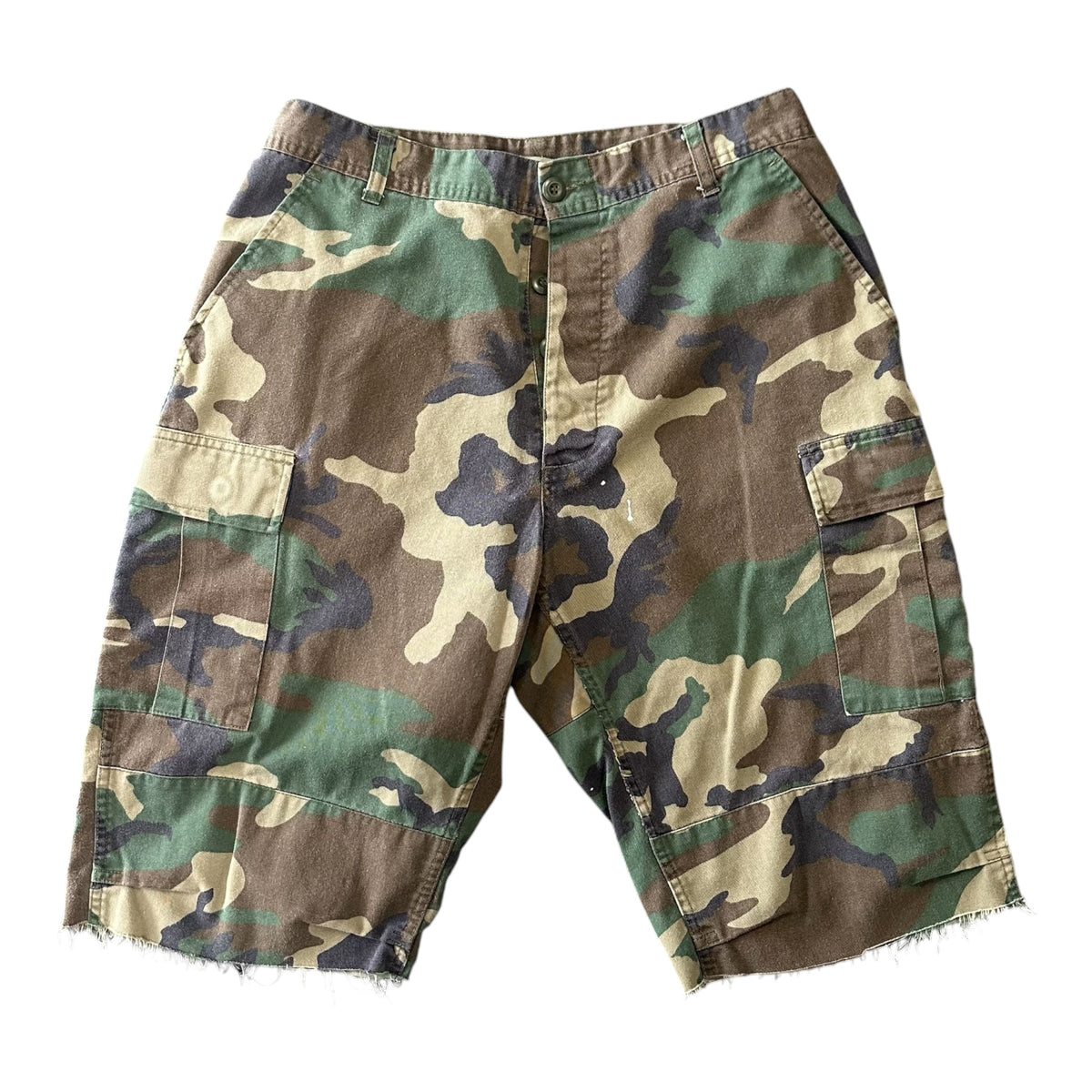 Vintage Camo Shorts (36-38)