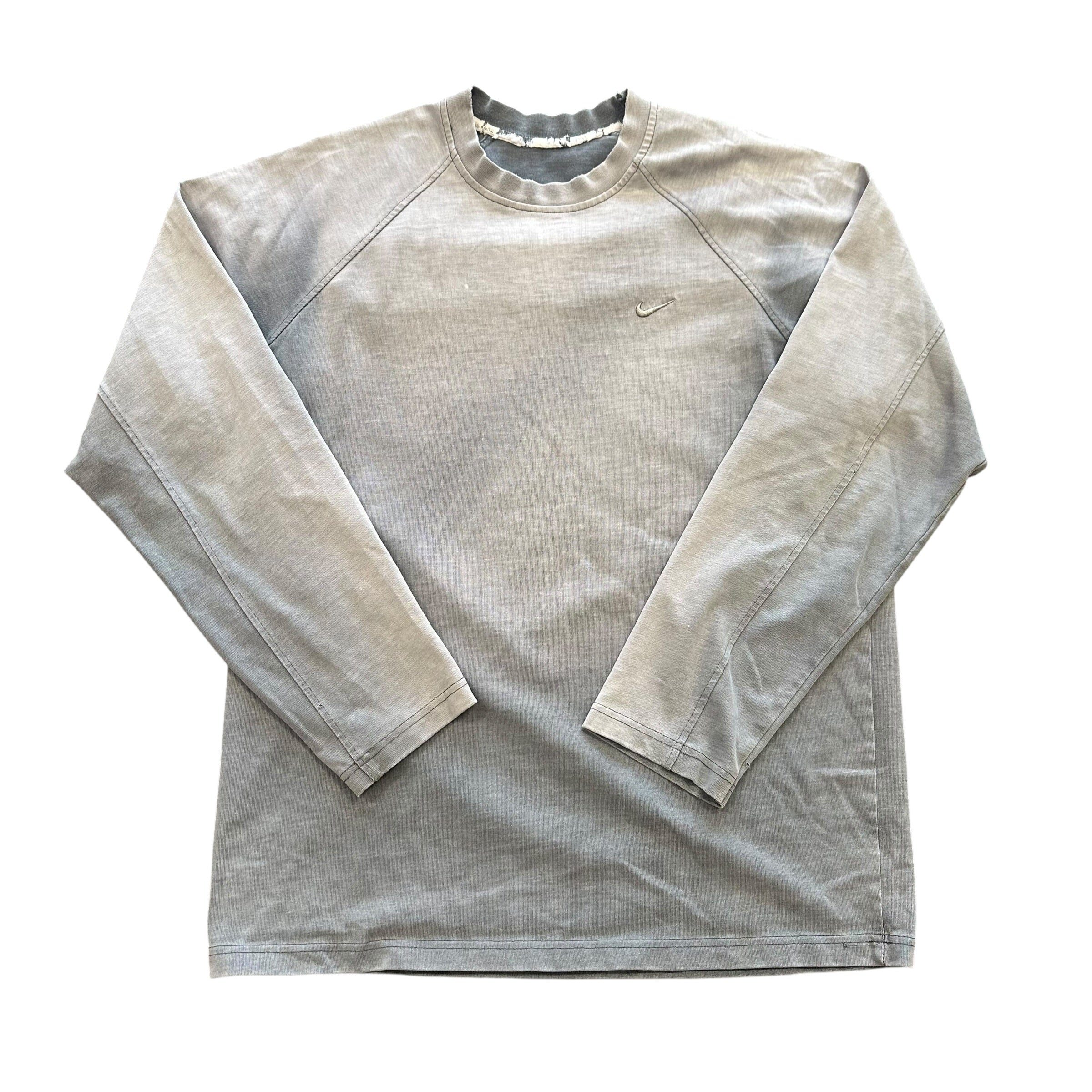 Vintage Nike Grey Faded L/S Tee