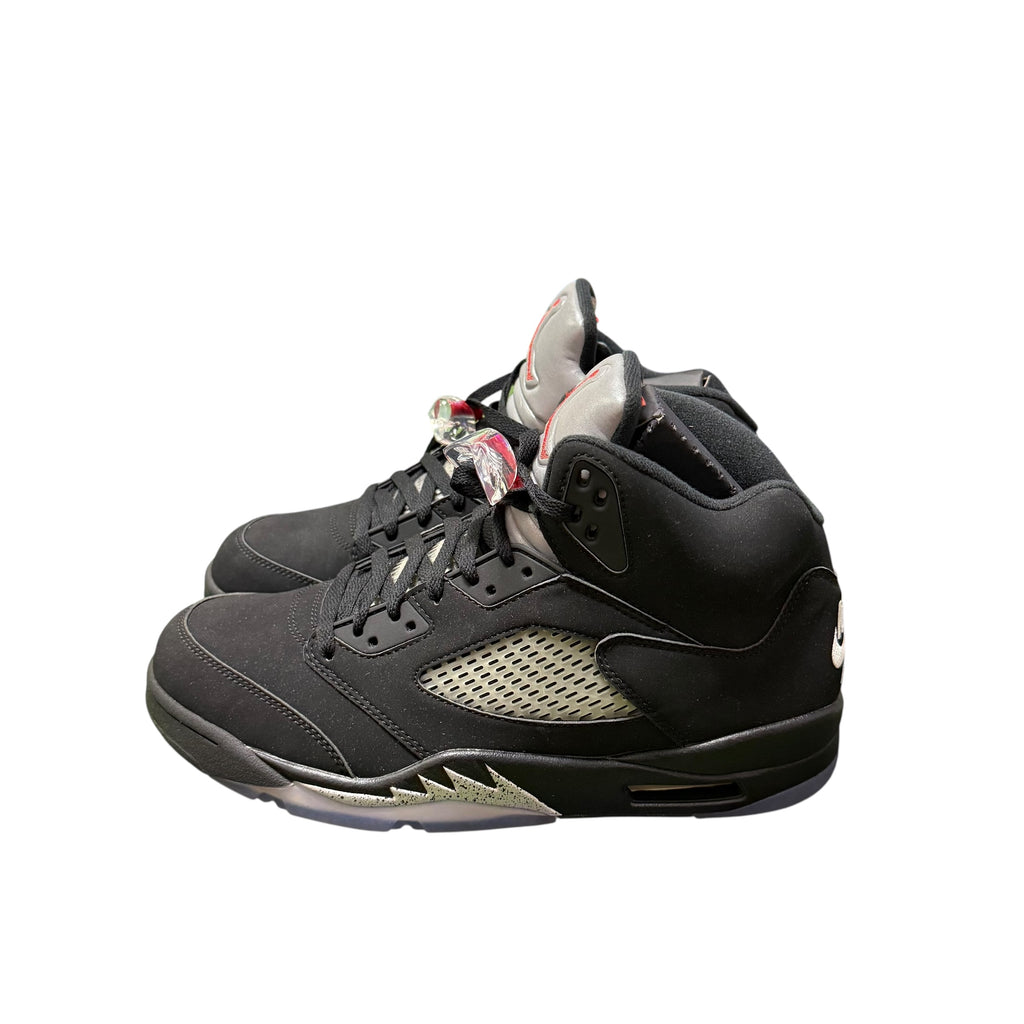 NEW 2016 Air Jordan 6 “Black Metallic”