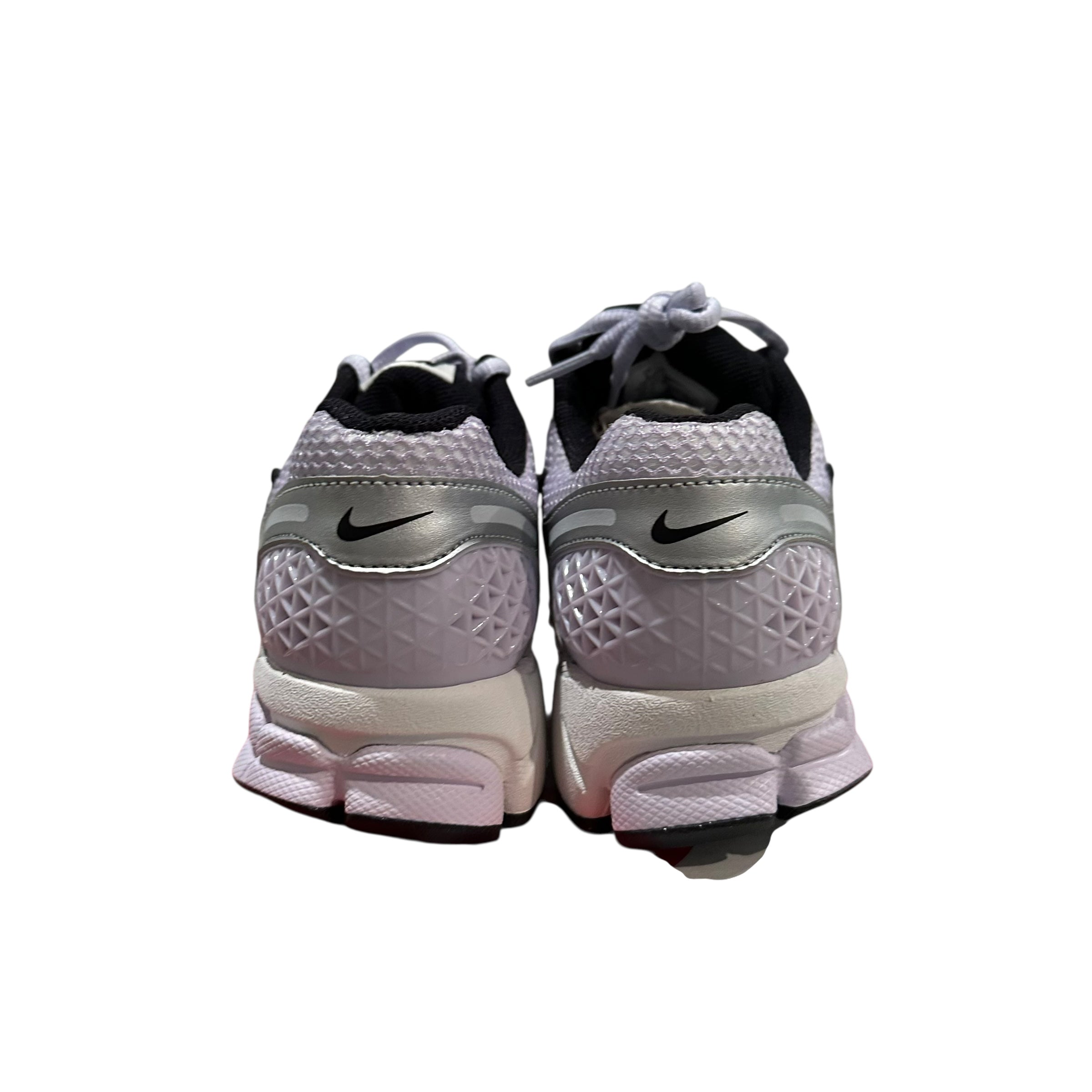 Vomero Grape White Metallic