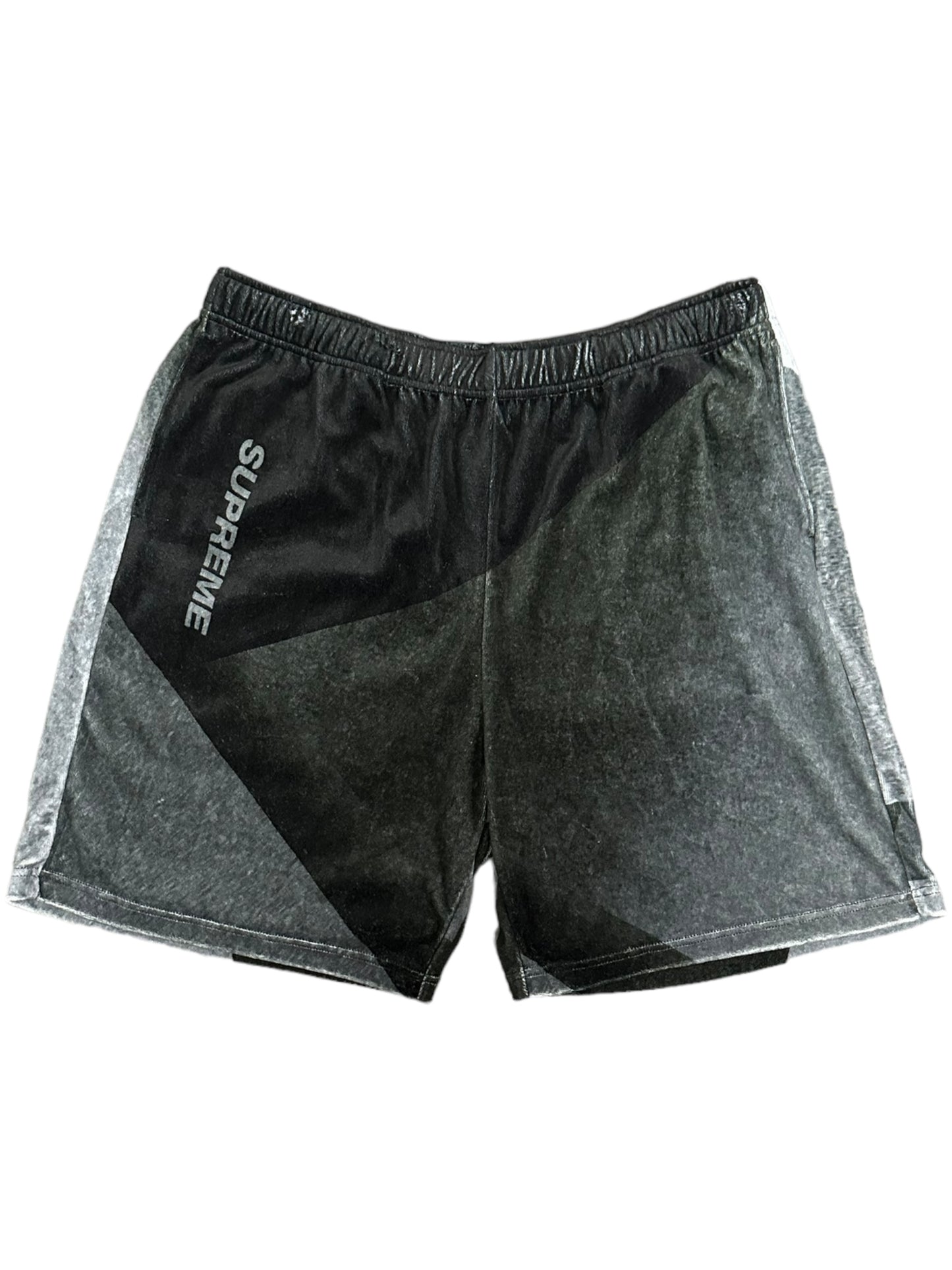 SUPREME VELOUR SHORTS BLACK (HY7Y3P)