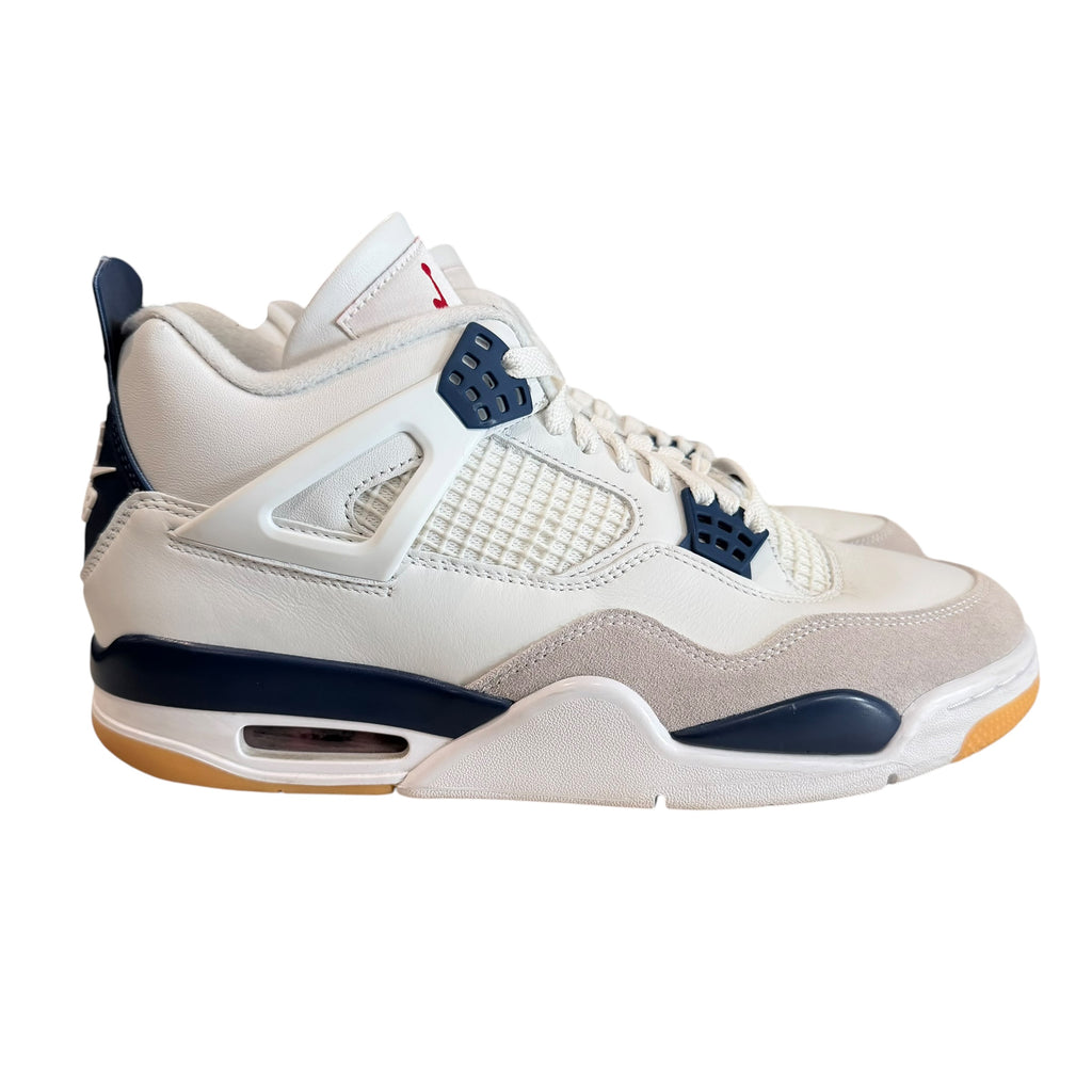Nike SB x Air Jordan 4 "Navy"