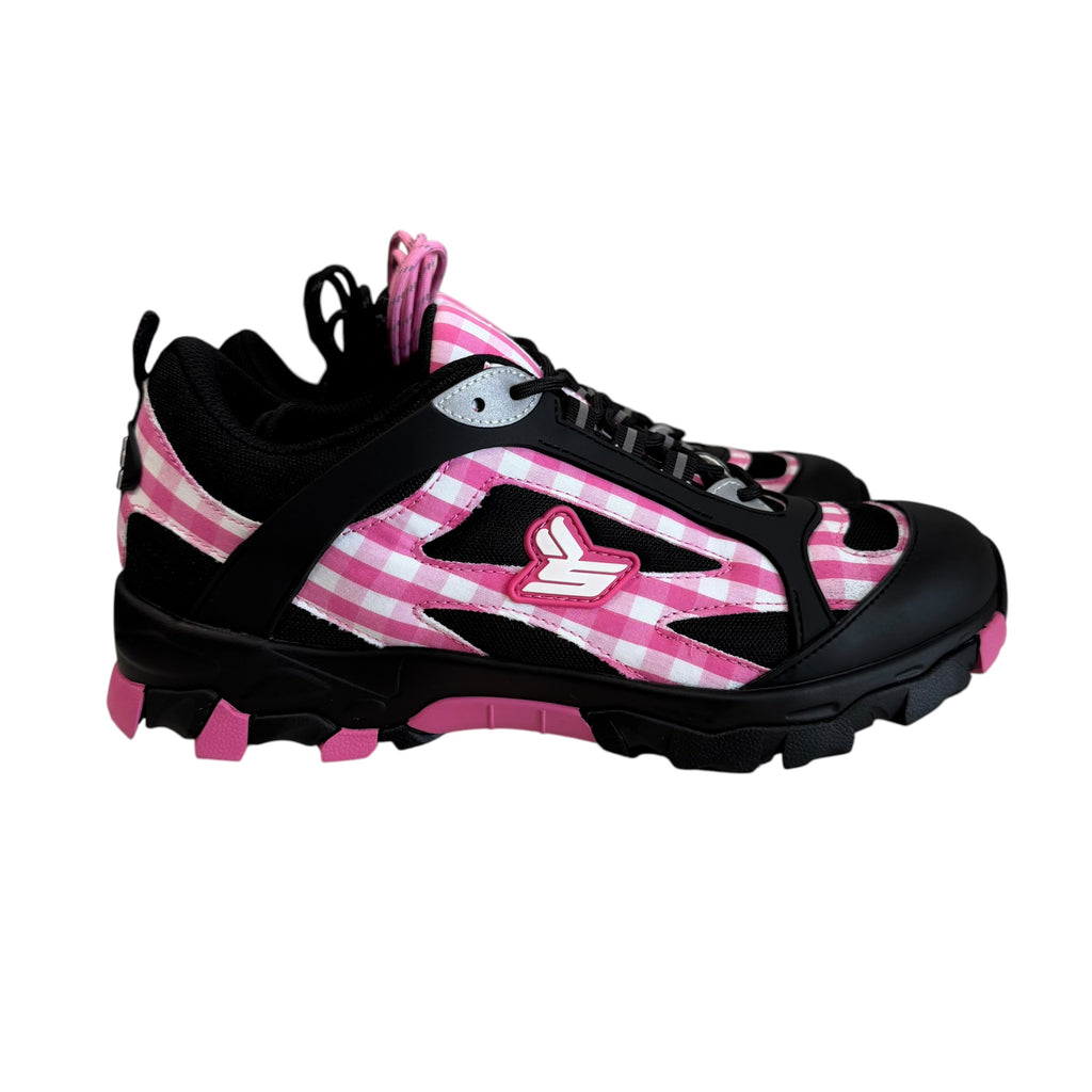 New EE x Sicko Hiking Sneaker “Black/Pink”