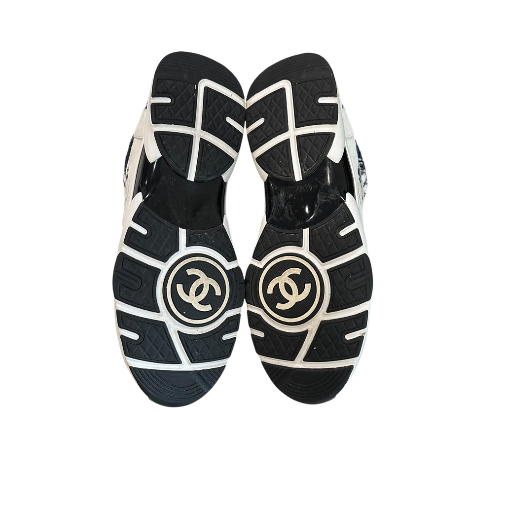 CHANEL Tweed Suede Calfskin CC Sneakers