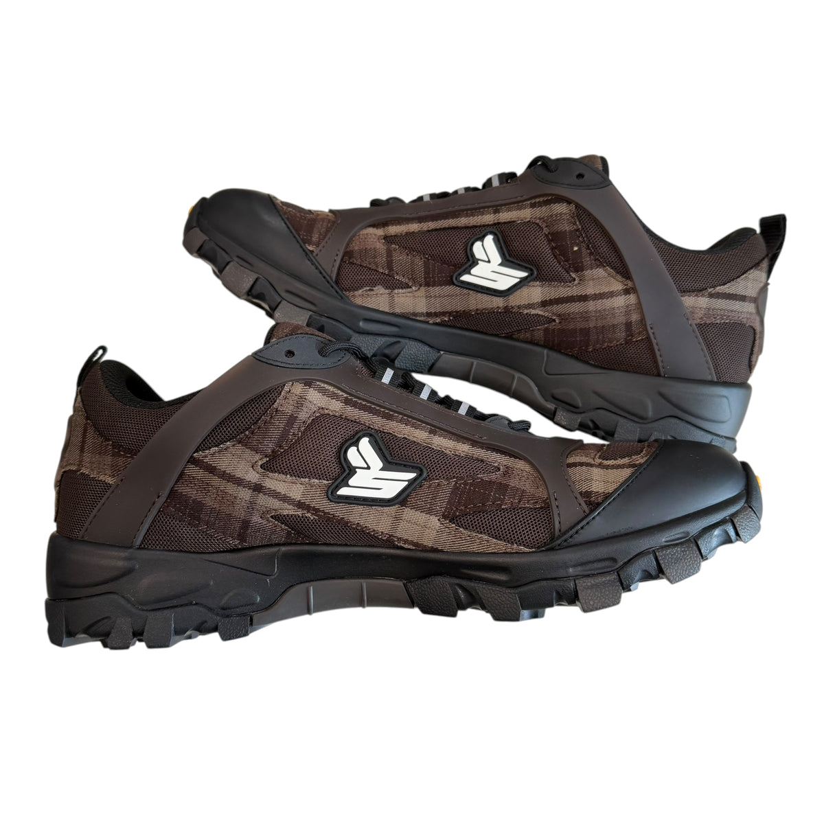 New EE x Sicko Hiking Sneaker “Black/Brown”