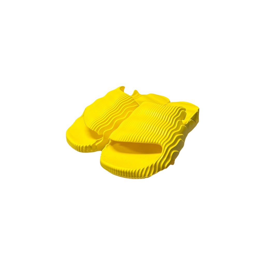 Auracles Nami Slides “Solar Flare Yellow”