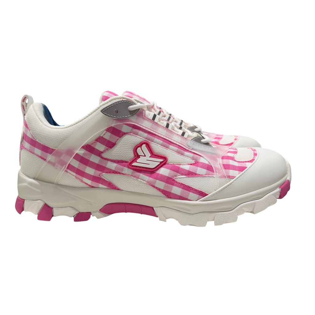 New EE x Sicko Hiking Sneaker “White/Pink”