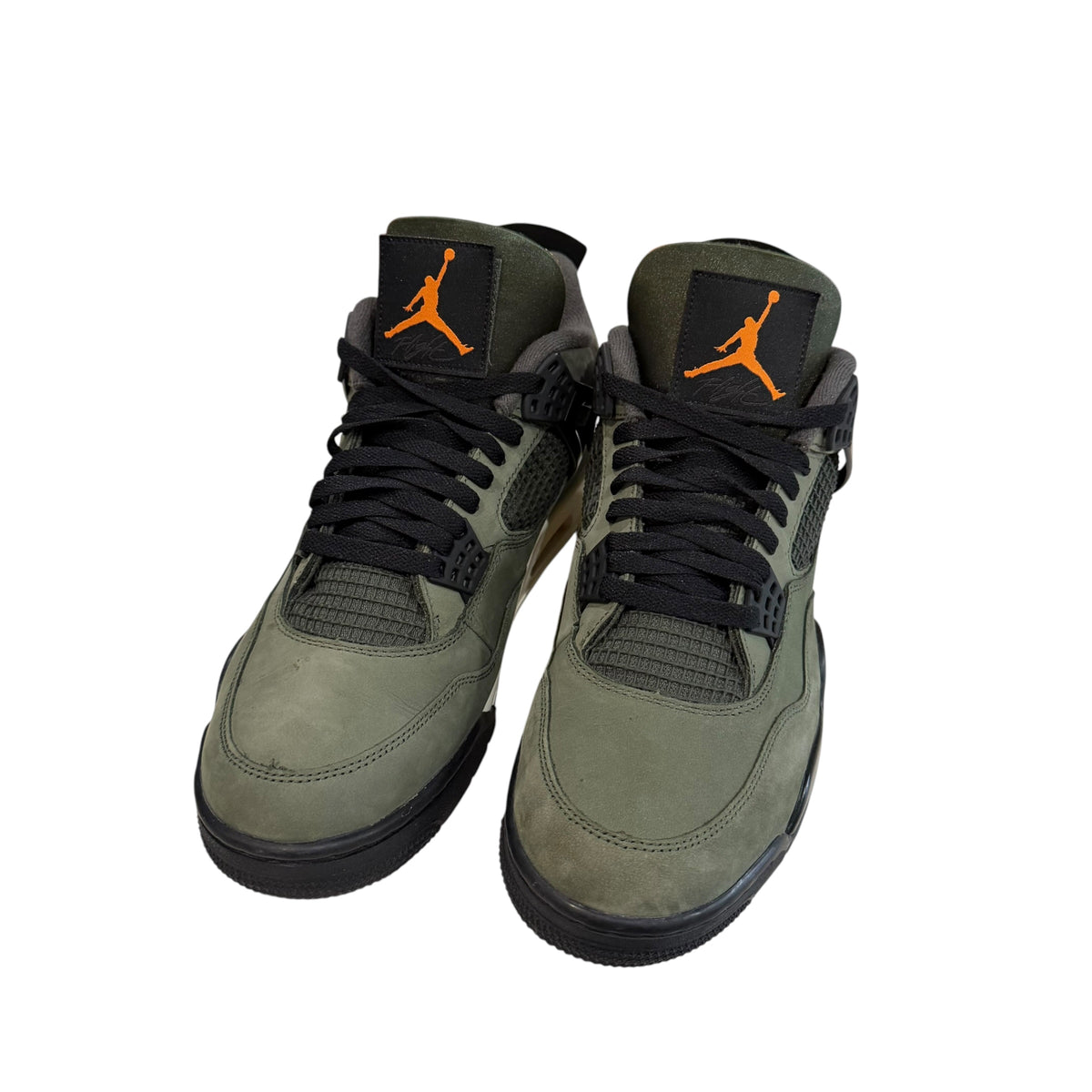 Air Jordan 4 Undefeated