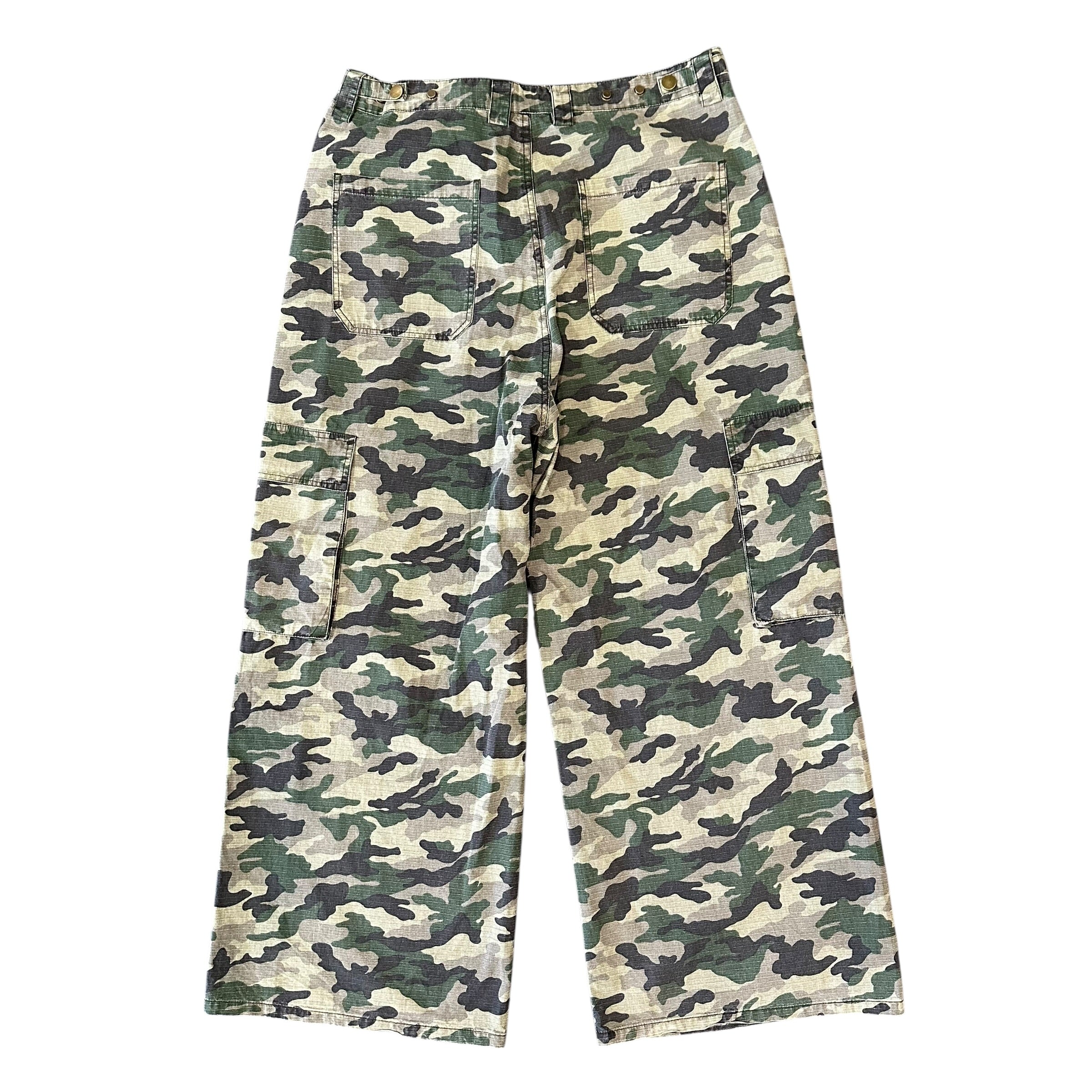 Hidden Season Camo Cargo Pants