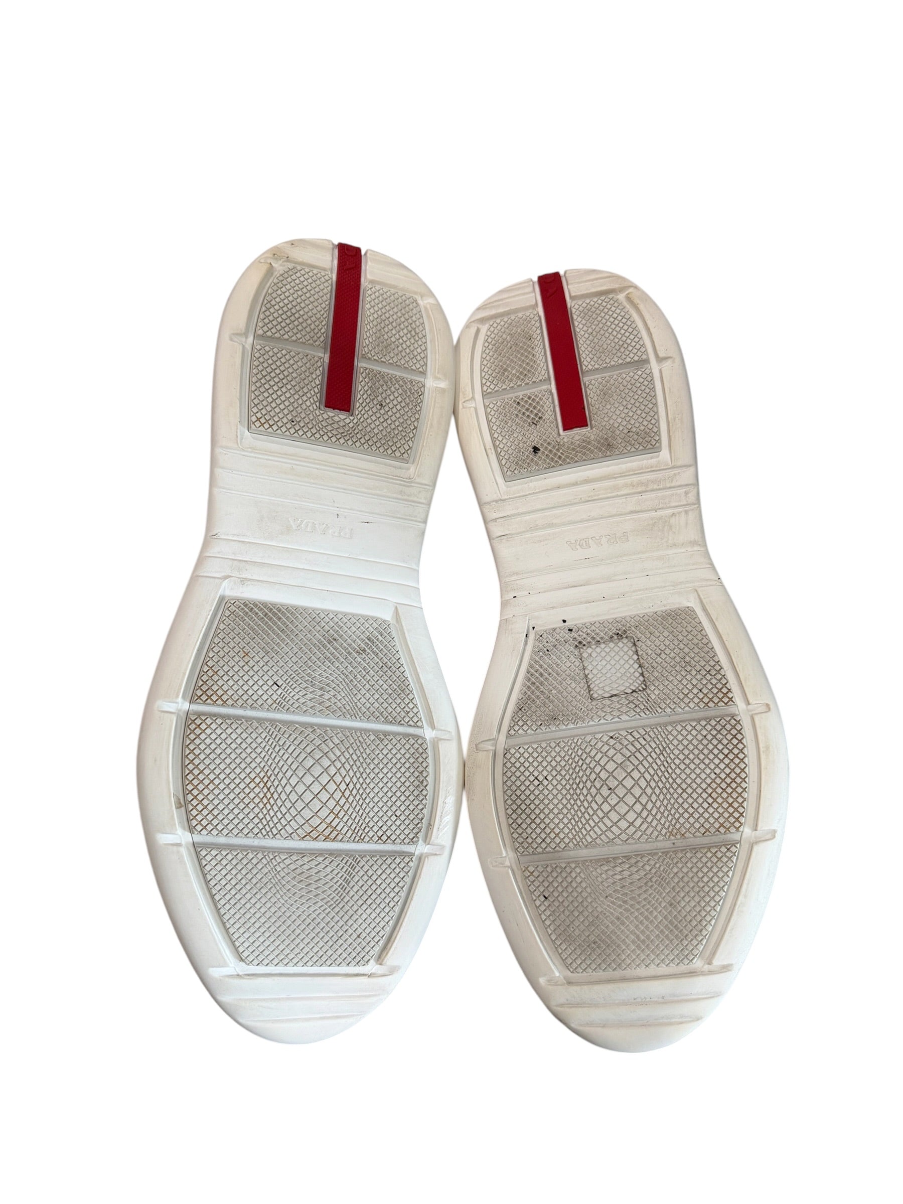 Prada Cup Red/White(No Box)