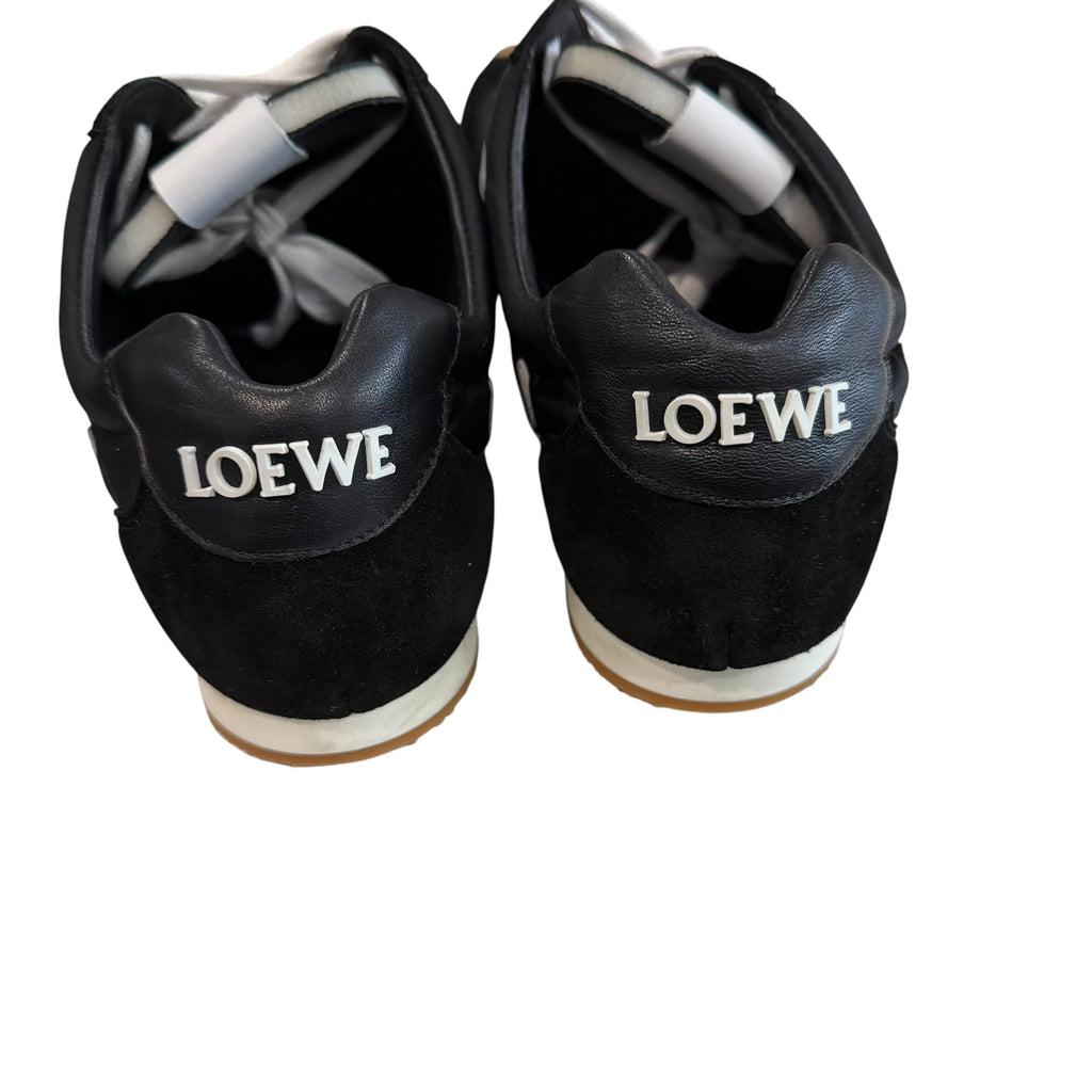 Loewe Ballet Runner 2.0